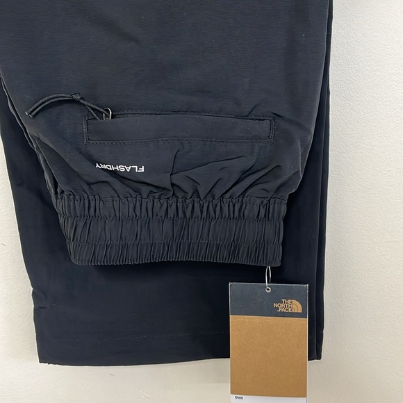 The North Face Women Easy Pant Size M Black NWT - Picture 2 of 8